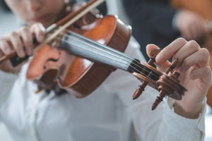 A Beginner’s Guide on How to Tune a Violin